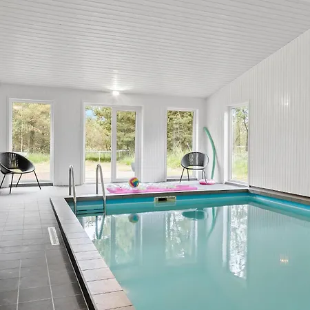 Amazing In With Kitchen